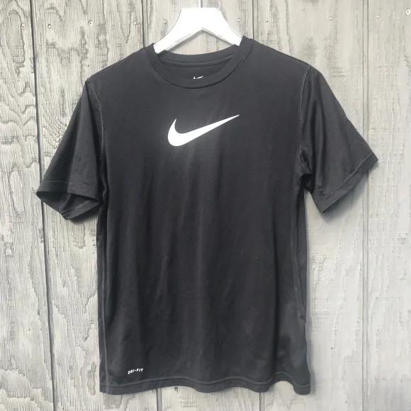 Nike Dri-fit XL boys T-Shirt T black - Picture 1 of 5